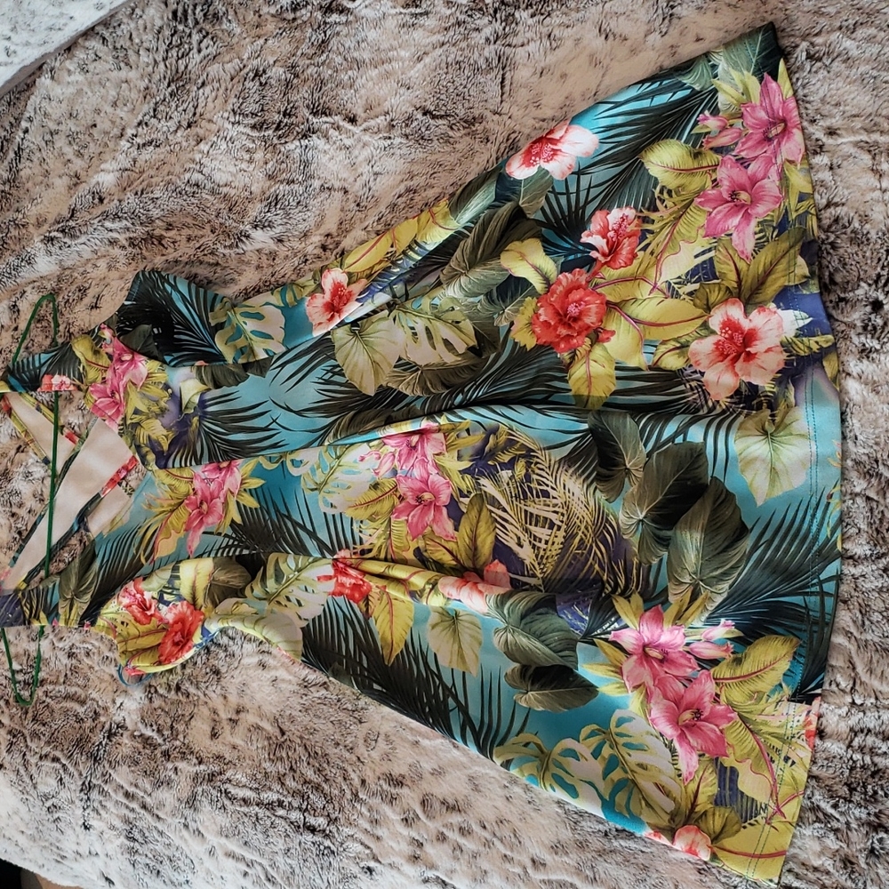 Boutique Suiteblanco Floral summer dress